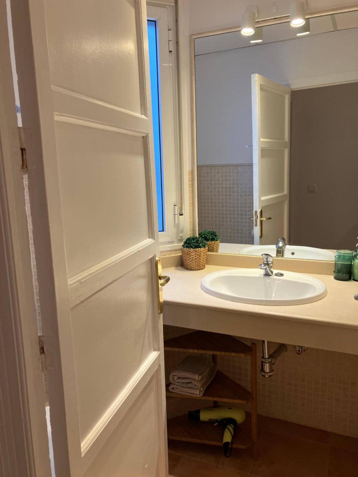 2 Bedroom Virgen De Begona Séville Extérieur photo